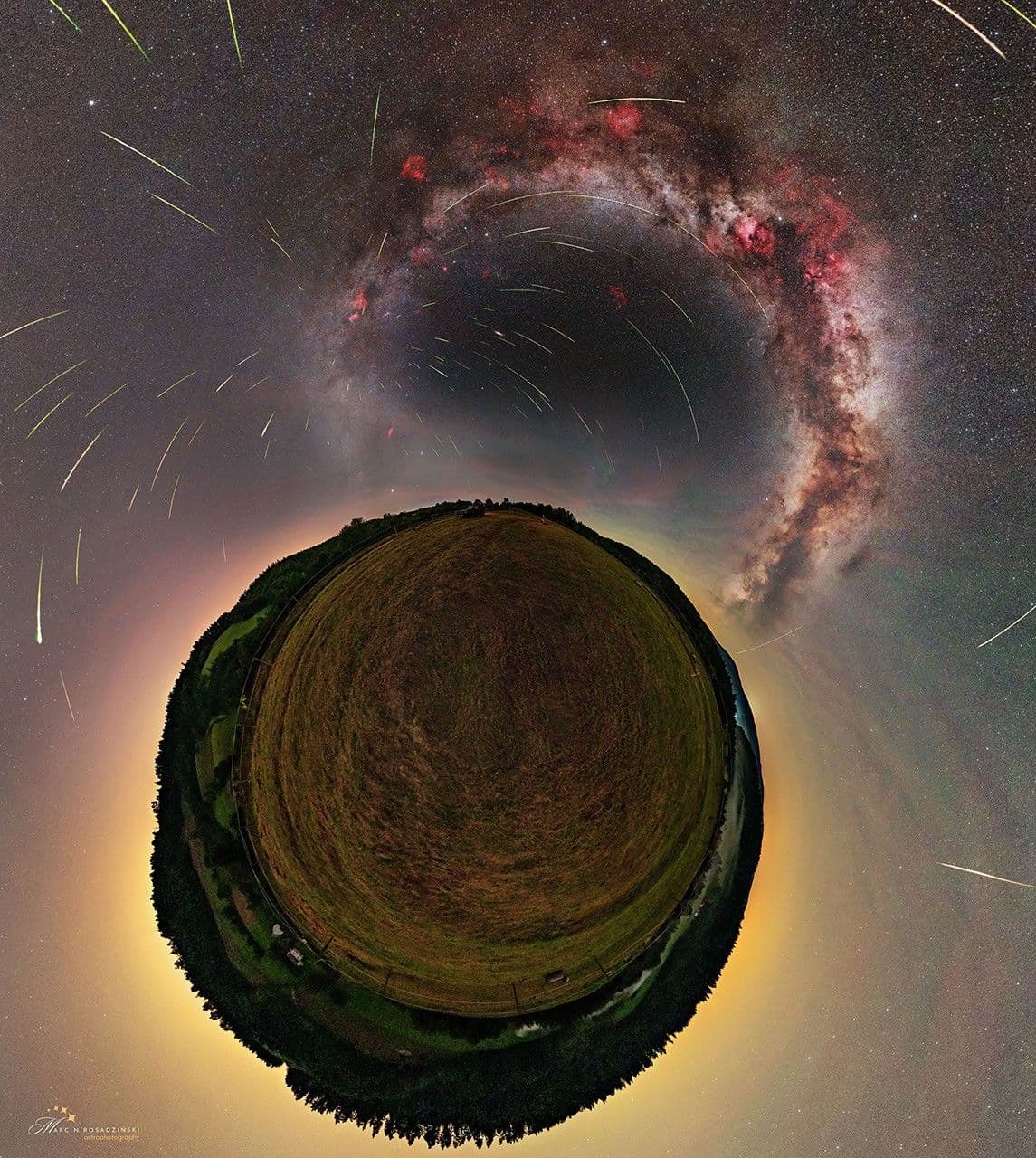 APOD: 2026 August 12 – Perseids over a Little Planet